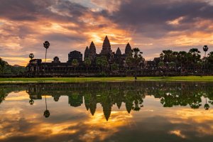 Camboya: amanecer sobre los templos de Angkor Wat