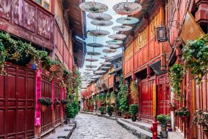 China: ambiente tradicional en la ciudad vieja de Dayan