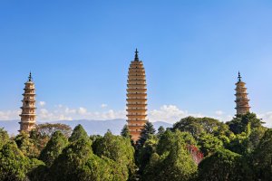 China: las tres pagodas del templo Chongsheng en Dali