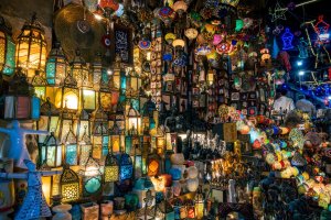 Egipto: faroles en el bazar Khan el-Khalili de El Cairo