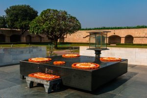 India: Raj Ghat, memorial de Mahatma Gandhi en Nueva Delhi