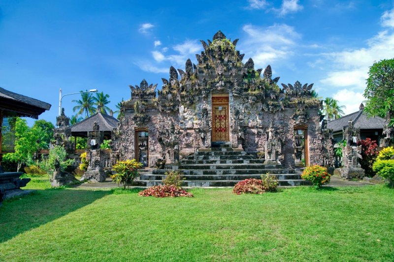 Indonesia: Pura Beji, templo histórico cerca de Lovina, Bali