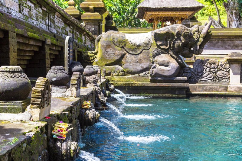 Indonesia: Pura Tirta Empul y sus manantiales sagrados