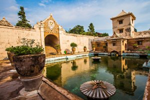 Indonesia: Taman Sari, los baños reales del Kraton de Yogyakarta