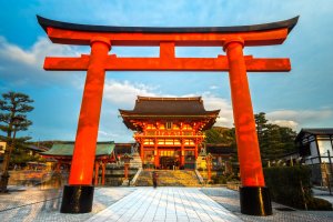 Japón: los famosos torii rojos de Fushimi Inari