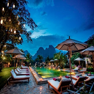 Vang Vieng_Hotel Riverside