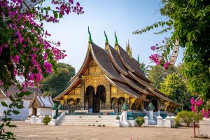 Laos: el templo Wat Xieng Thong y la serenidad de Luang Prabang