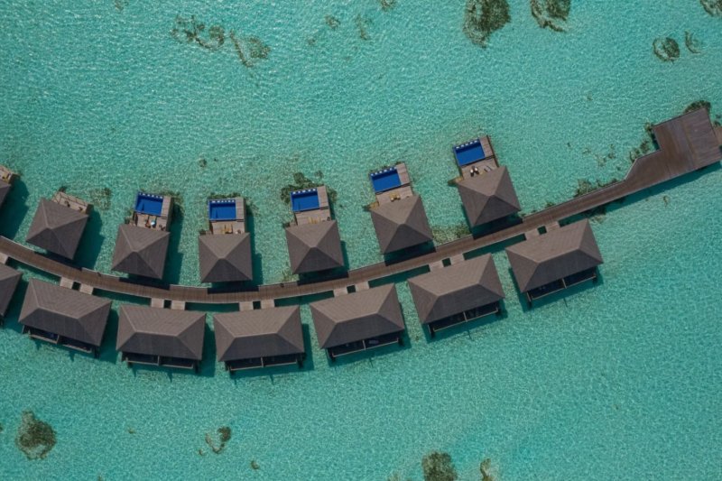 Maldivas: villas sobre el agua de Cocoon Maldives desde el aire