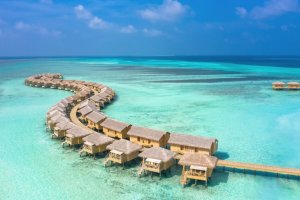 Maldivas: aguas turquesas y villas sobre el agua de You & Me by Cocoon