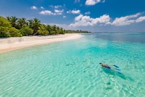 Maldivas: snorkel a pie de playa