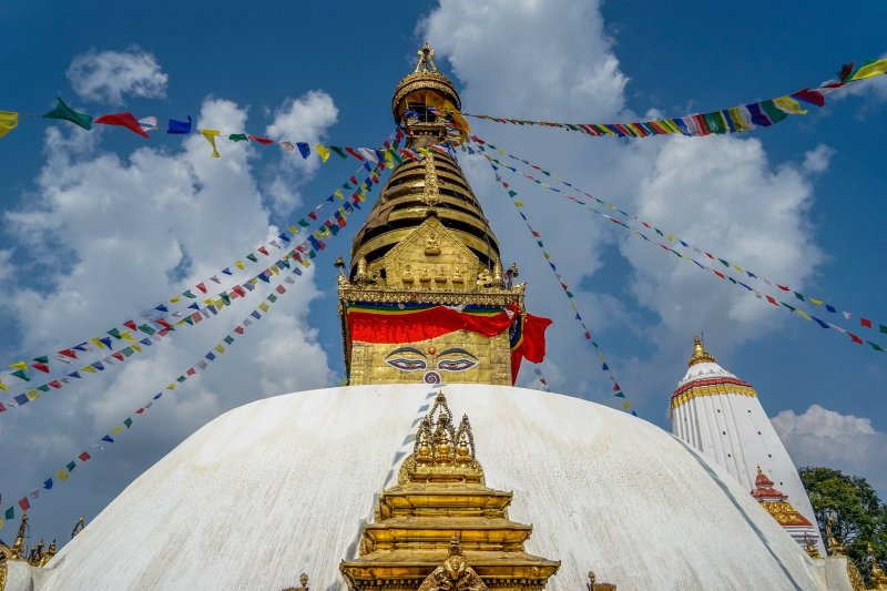Nepal: templo de Swayambhunath, el Templo de los Monos de Katmandú