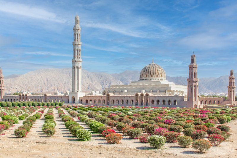 Omán: la Gran Mezquita del Sultán Qaboos, icono arquitectónico de Mascate