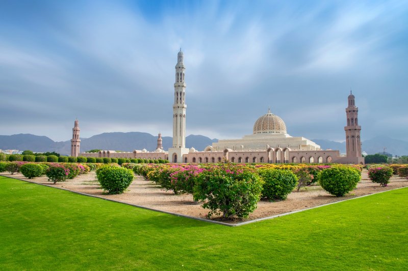 Omán: la Gran Mezquita del Sultán Qaboos, icono religioso de Mascate