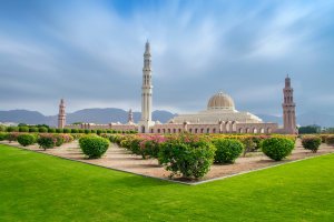 Omán: la Gran Mezquita del Sultán Qaboos, icono religioso de Mascate
