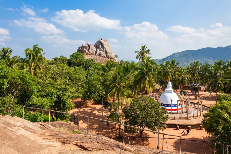 Sri Lanka: Aradhana Gala, la roca sagrada de Mihintale