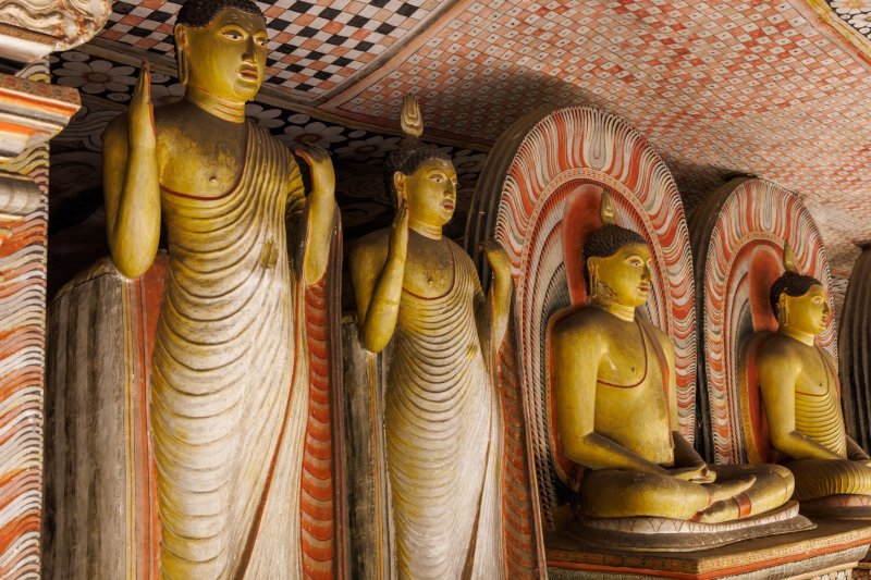 Sri Lanka: templo de las cuevas de Dambulla, santuario budista sagrado
