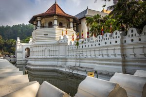 Sri Lanka: templo del Diente Sagrado (Sri Dalada Maligawa) en Kandy