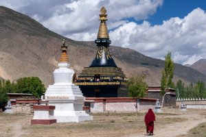 Tíbet: estupa budista del monasterio de Samye