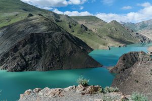 Tíbet: lago Yamdrok Tso en el paso de Simu La
