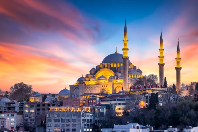 Turquía: Mezquita de Süleymaniye al atardecer sobre el Cuerno de Oro, Estambul