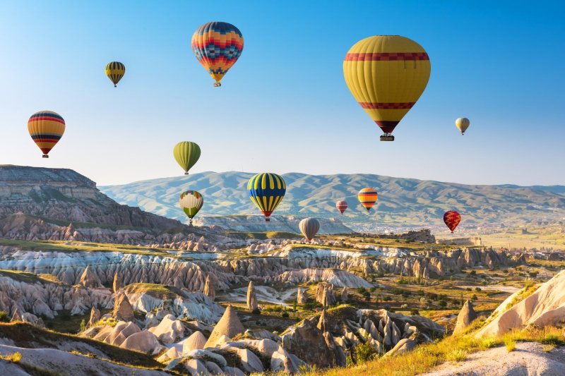 Turquía: globos aerostáticos sobre Capadocia al amanecer