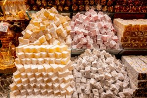 Turquía: baklava de pistacho en el Bazar de las Especias de Estambul