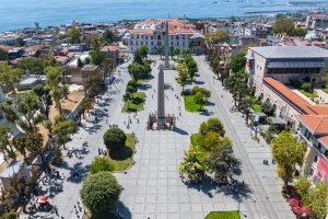 Turquía: obelisco de Teodosio y antiguo Hipódromo de Sultanahmet, Estambul