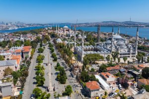 Turquía: obelisco de Teodosio en el Hipódromo de Sultanahmet, Estambul