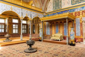 Turquía: Salón Imperial del harén del Palacio de Topkap? en Estambul